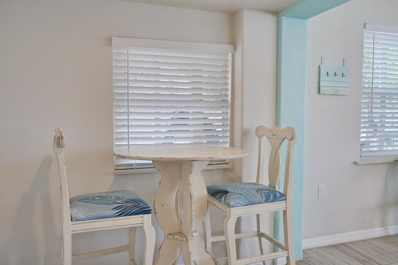 Bungalow A Bradenton Beach Eksteriør billede